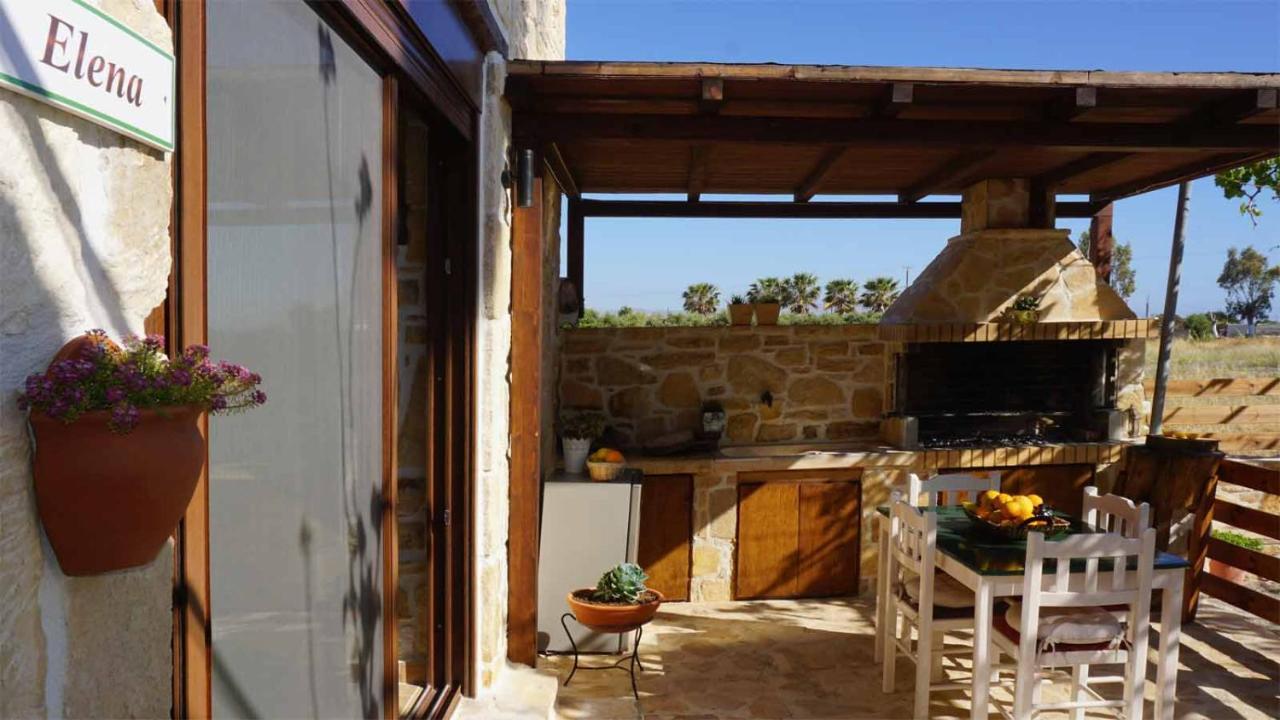 Studio Eleni - Oasis Holiday Houses Kokkinos Pyrgos Eksteriør billede